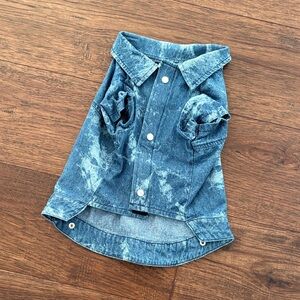 Top Paw Denim Button-Up Shirt for Dogs (Size Medium)